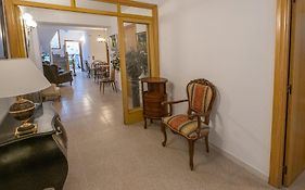L'hostalet Guesthouse